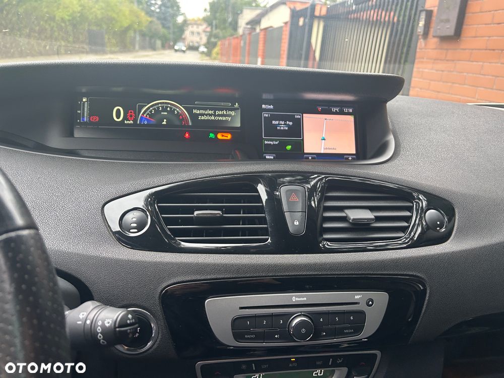 Renault Grand Scenic ENERGY TCe 130 BOSE EDITION - 16