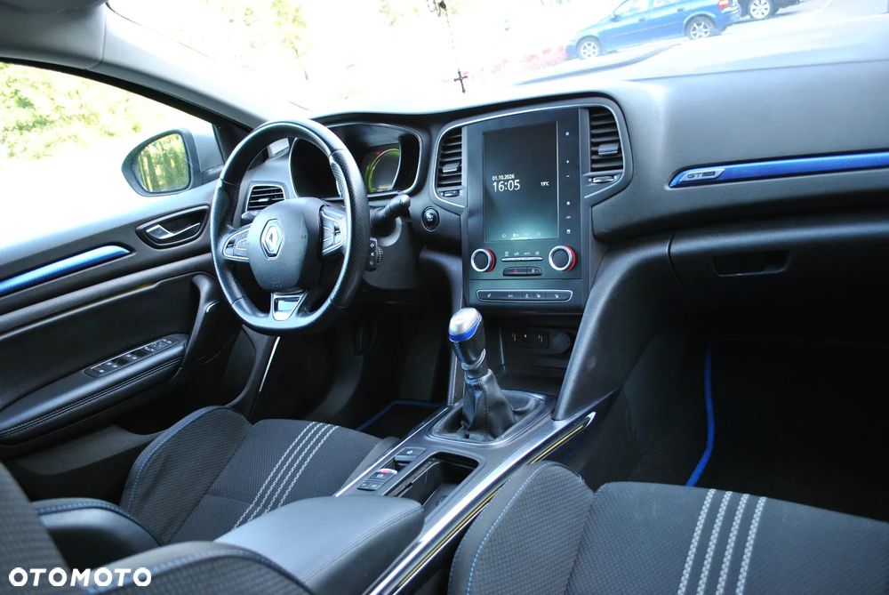 Renault Megane ENERGY TCe 130 GT LINE - 12