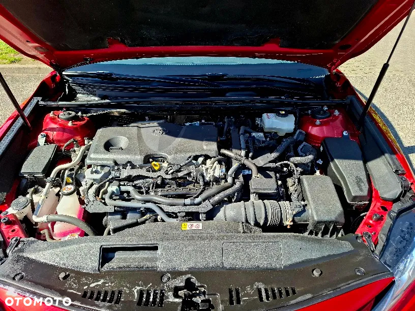 Toyota Camry ver-2-5-hybrid-executive-cvt - 13