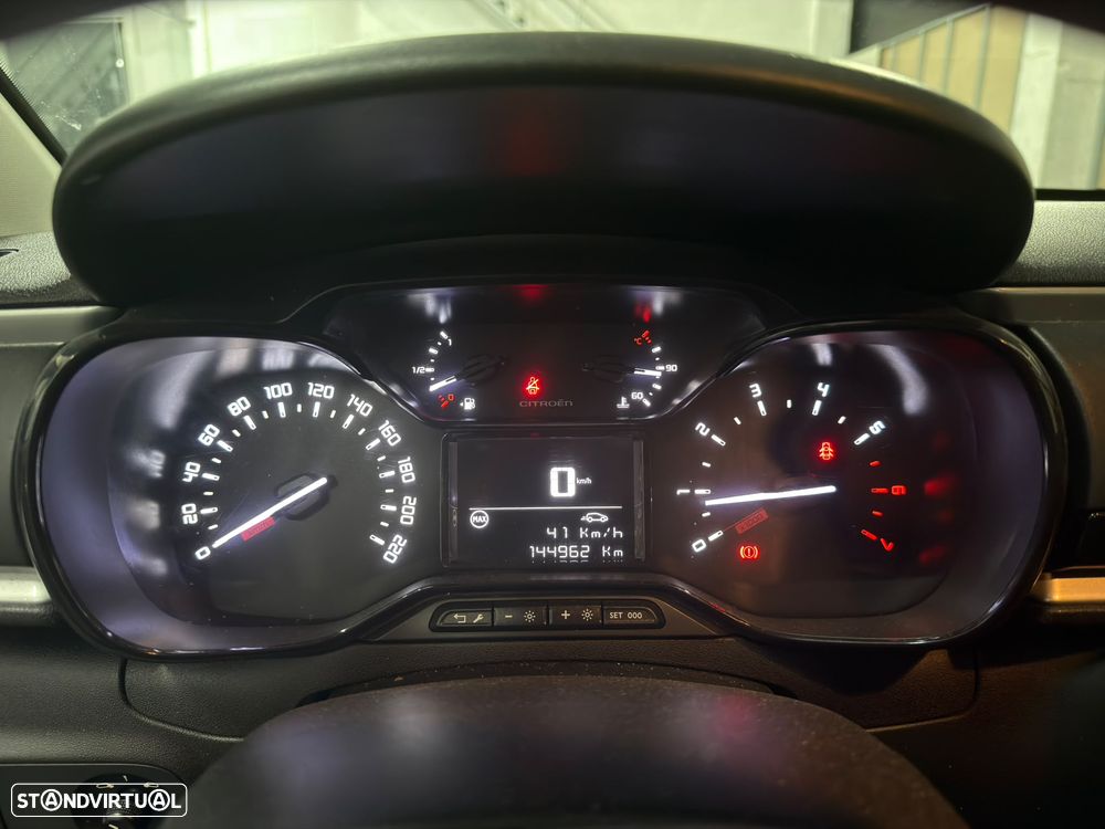 Citroën C3 1.2 PureTech Origins - 16