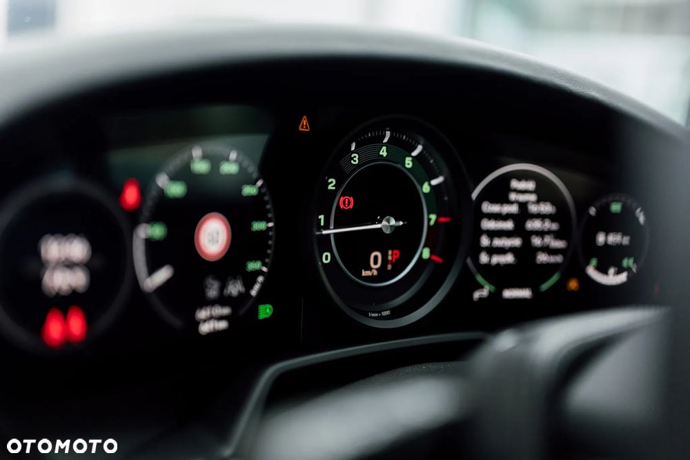 Porsche 911 Turbo 50 Years - 39