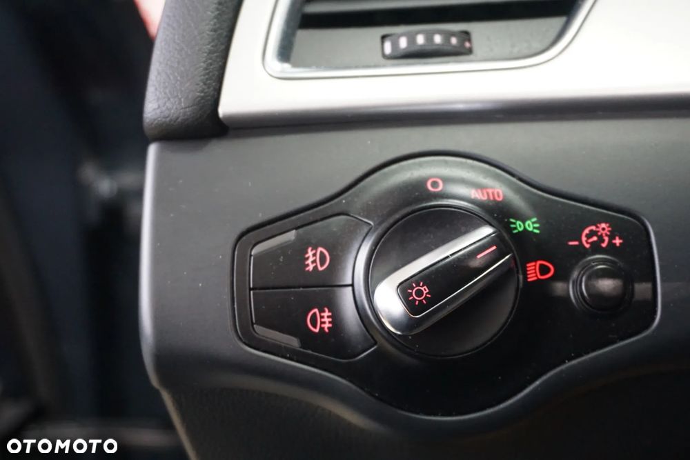 Audi A4 Avant 2.0 TDI - 34
