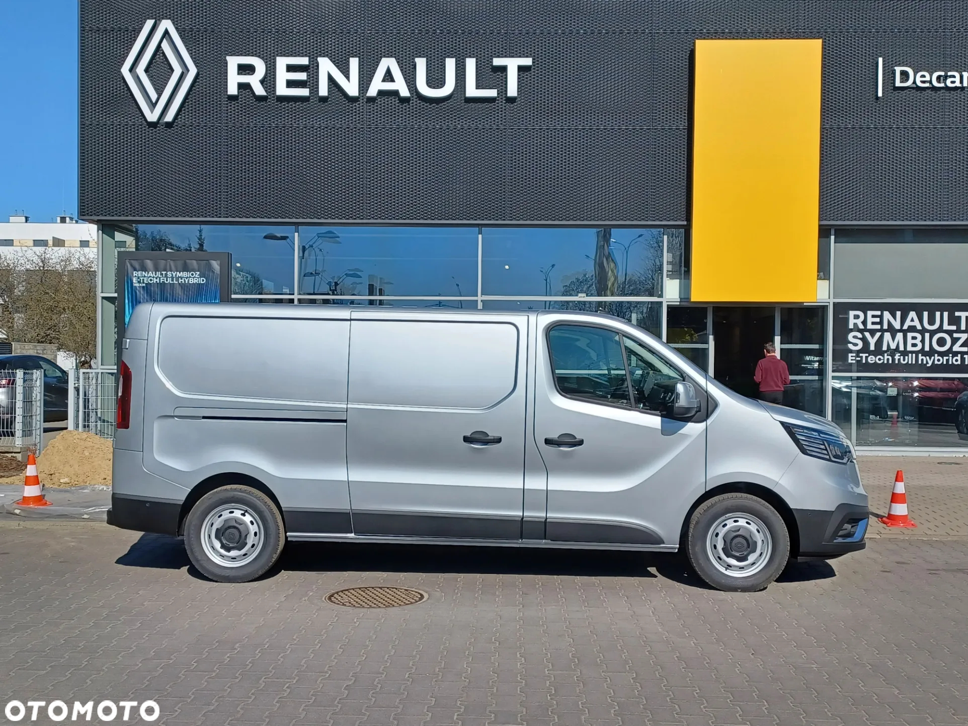 Renault TRAFIC automat 9-biegowy - 9