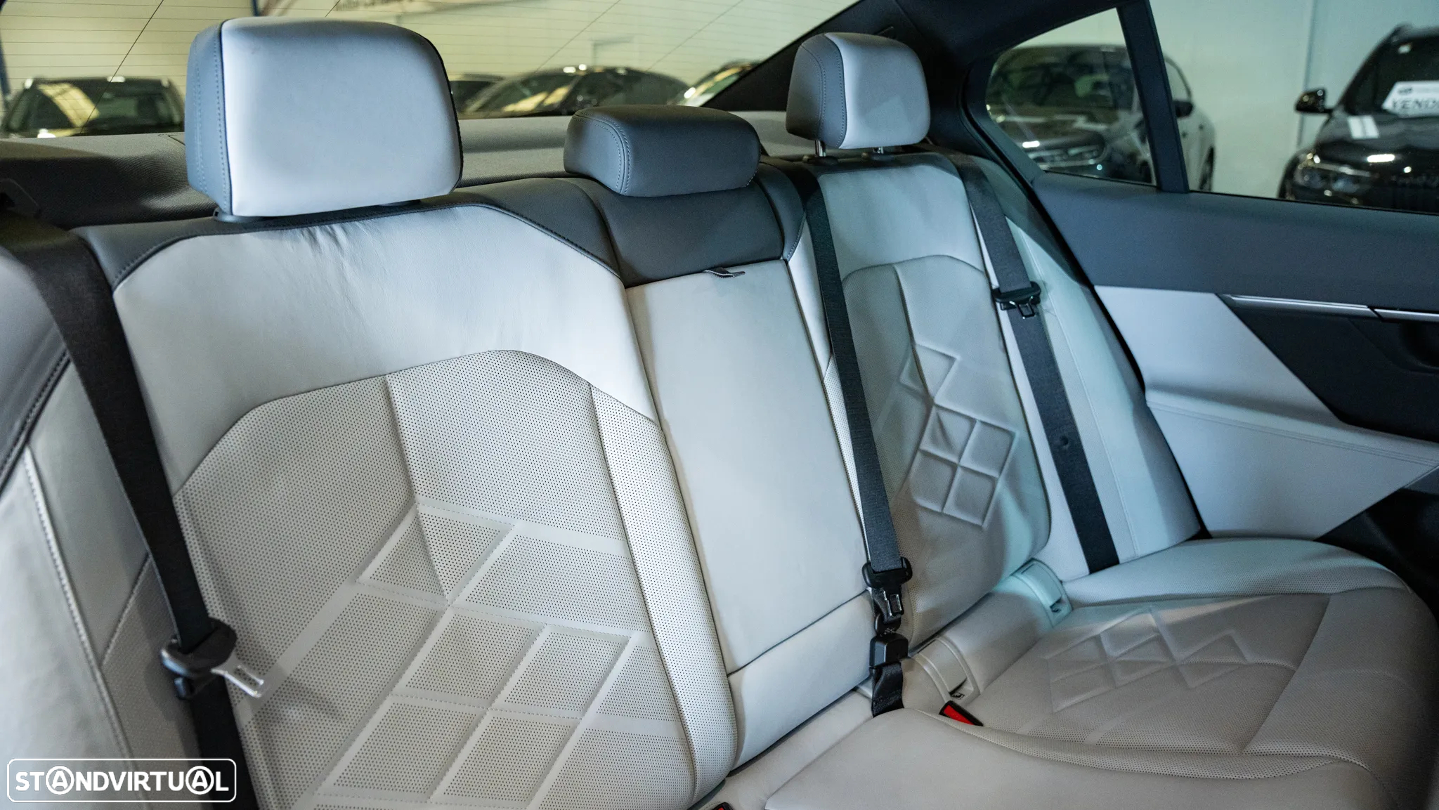 BMW i5 eDrive40 - 21