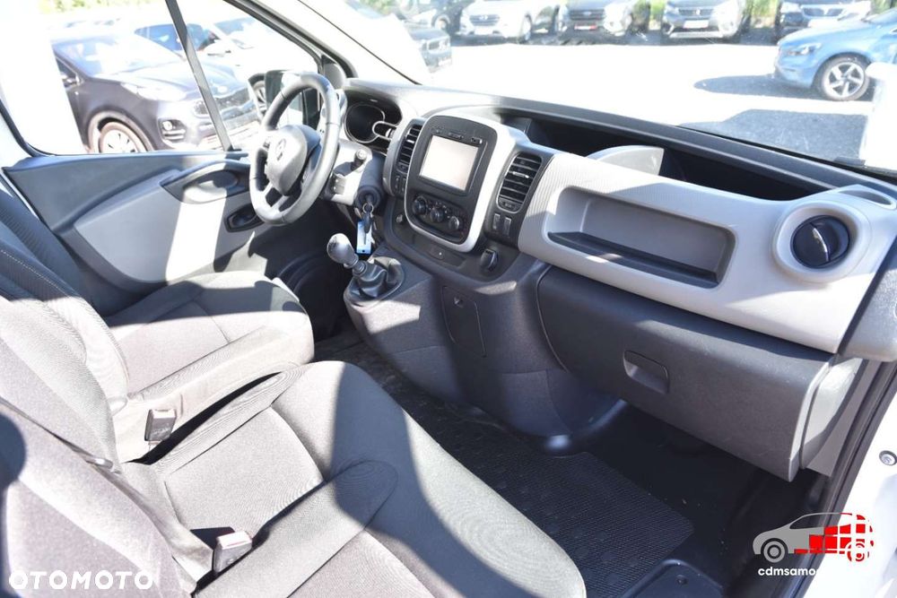 Renault Trafic - 14