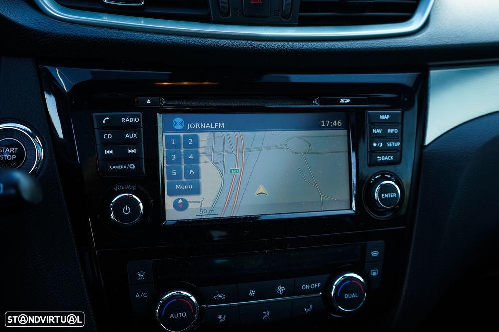 Nissan Qashqai 1.5 dCi N-Connecta - 10