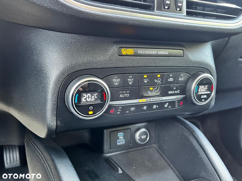Ford Kuga 1.5 EcoBlue TITANIUM - 15