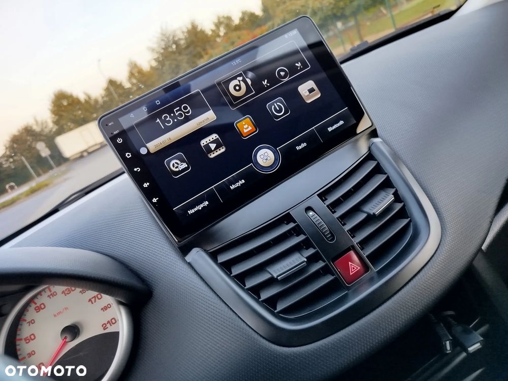 Peugeot 207 1.6 HDi 16V Sporty - 16