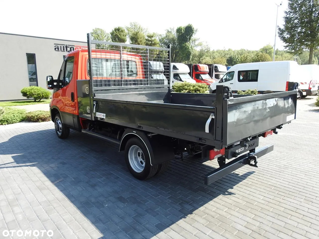 Iveco DAILY 35C13 WYWROTKA TEMPOMAT KLIMATYZACJA BLIŹNIACZE KOŁA 130KM [ 570643 ] - 10