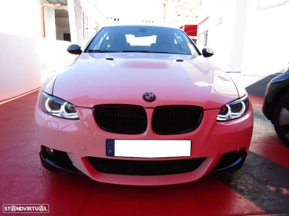 BMW 320 d Sport - 8