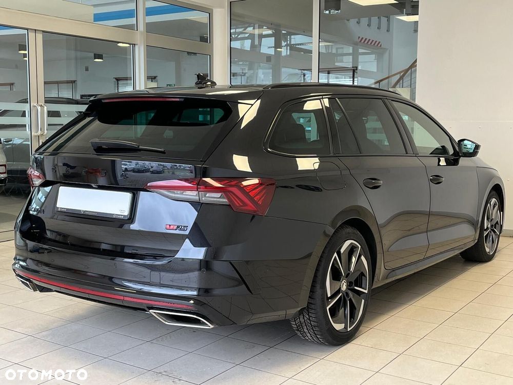 Skoda Octavia 2.0 TDI RS DSG - 10