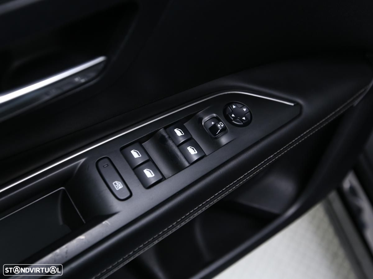 Peugeot 3008 - 14