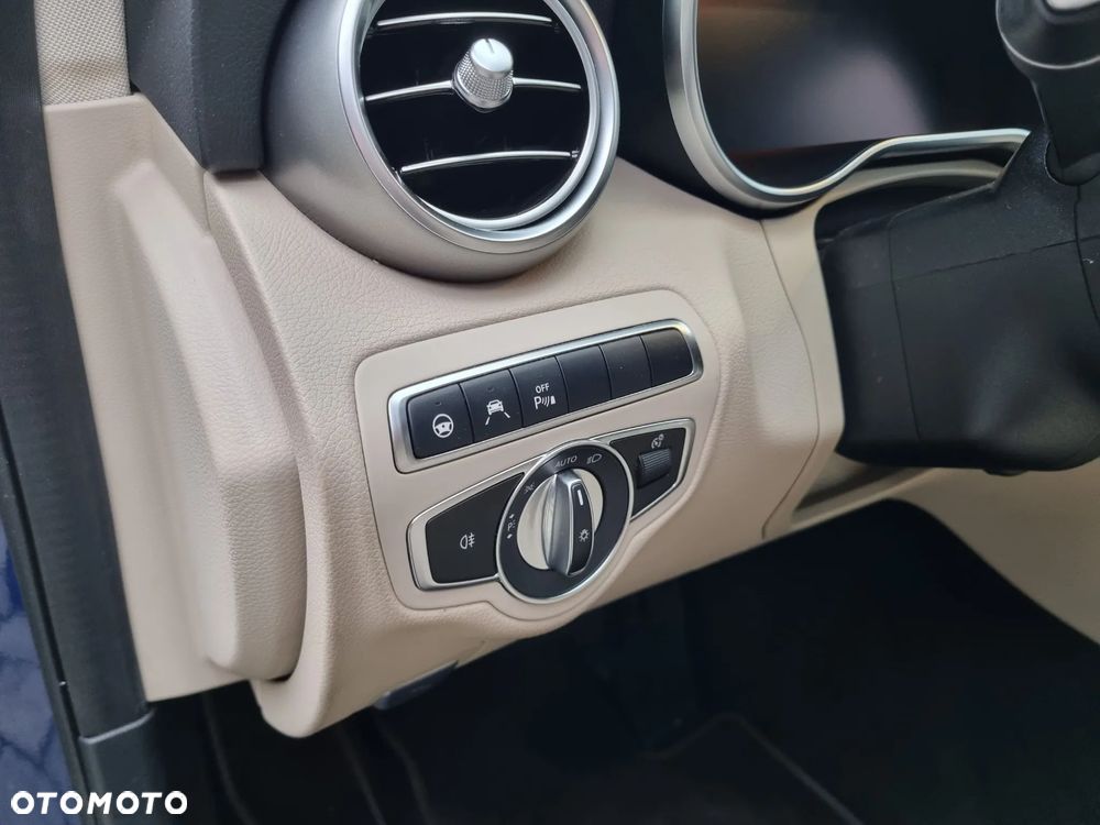 Mercedes-Benz Klasa C 220 d 9G-TRONIC Exclusive - 25