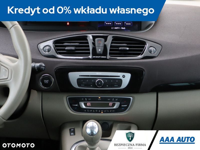 Renault Grand Scenic - 14