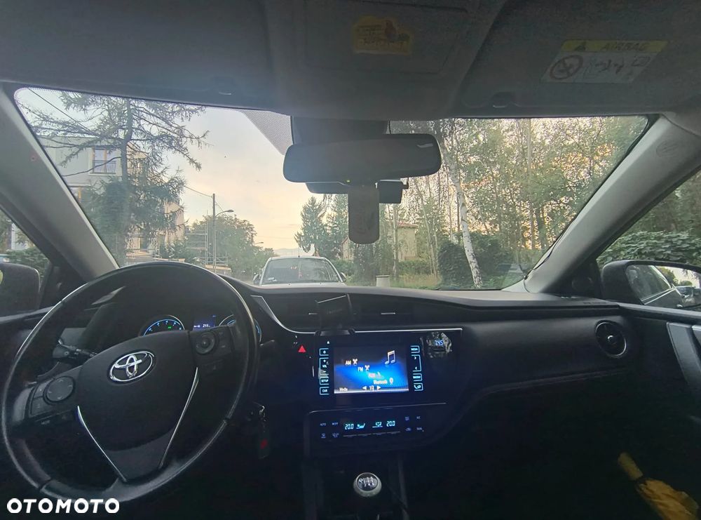 Toyota Corolla 1.6 Premium - 7