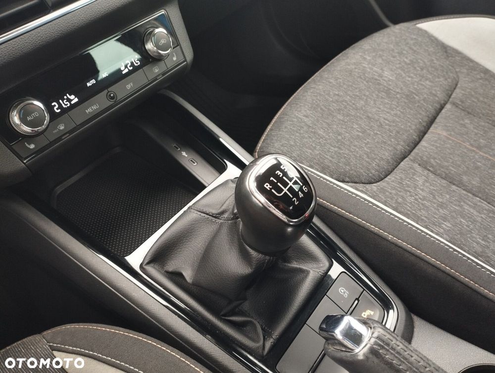 Skoda Scala 1.0 TSI Style - 22
