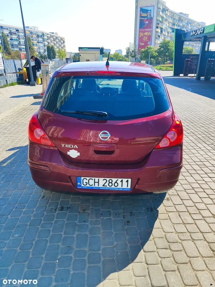 Nissan Tiida - 3