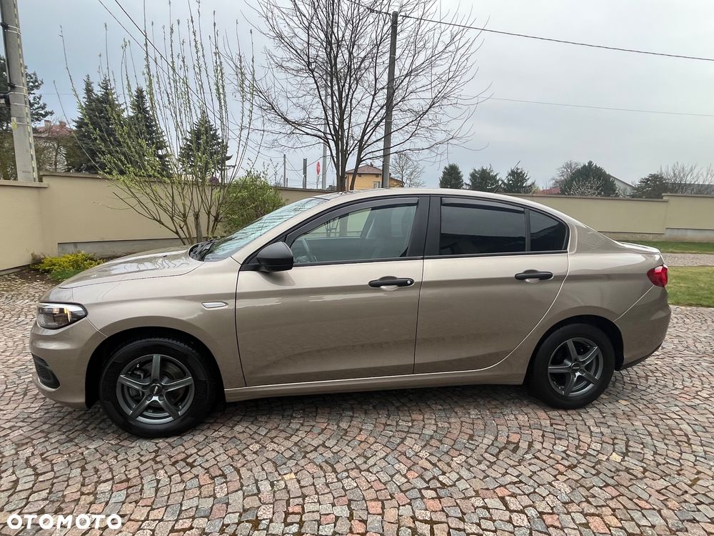 Fiat Tipo 1.4 16V Easy EU6d - 6