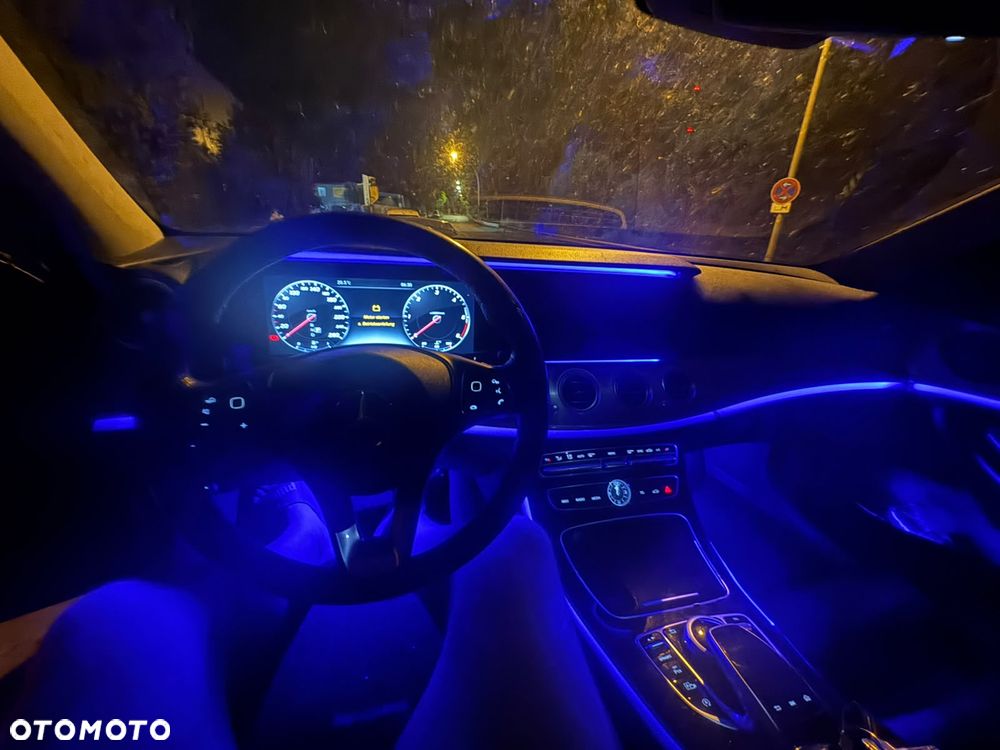 Mercedes-Benz Klasa E 350 BlueTEC 9G-TRONIC Classic - 14