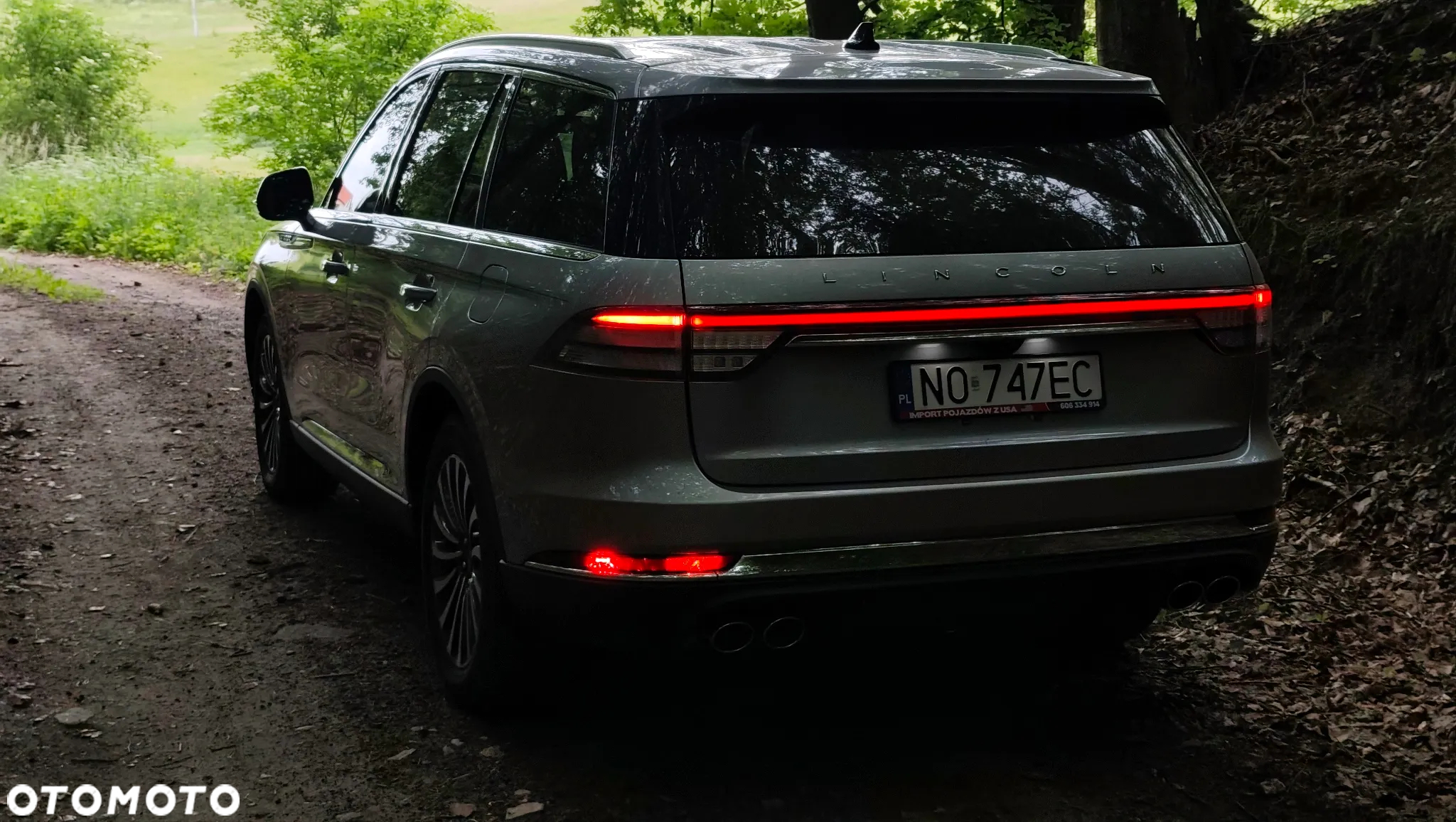 Lincoln Aviator - 3