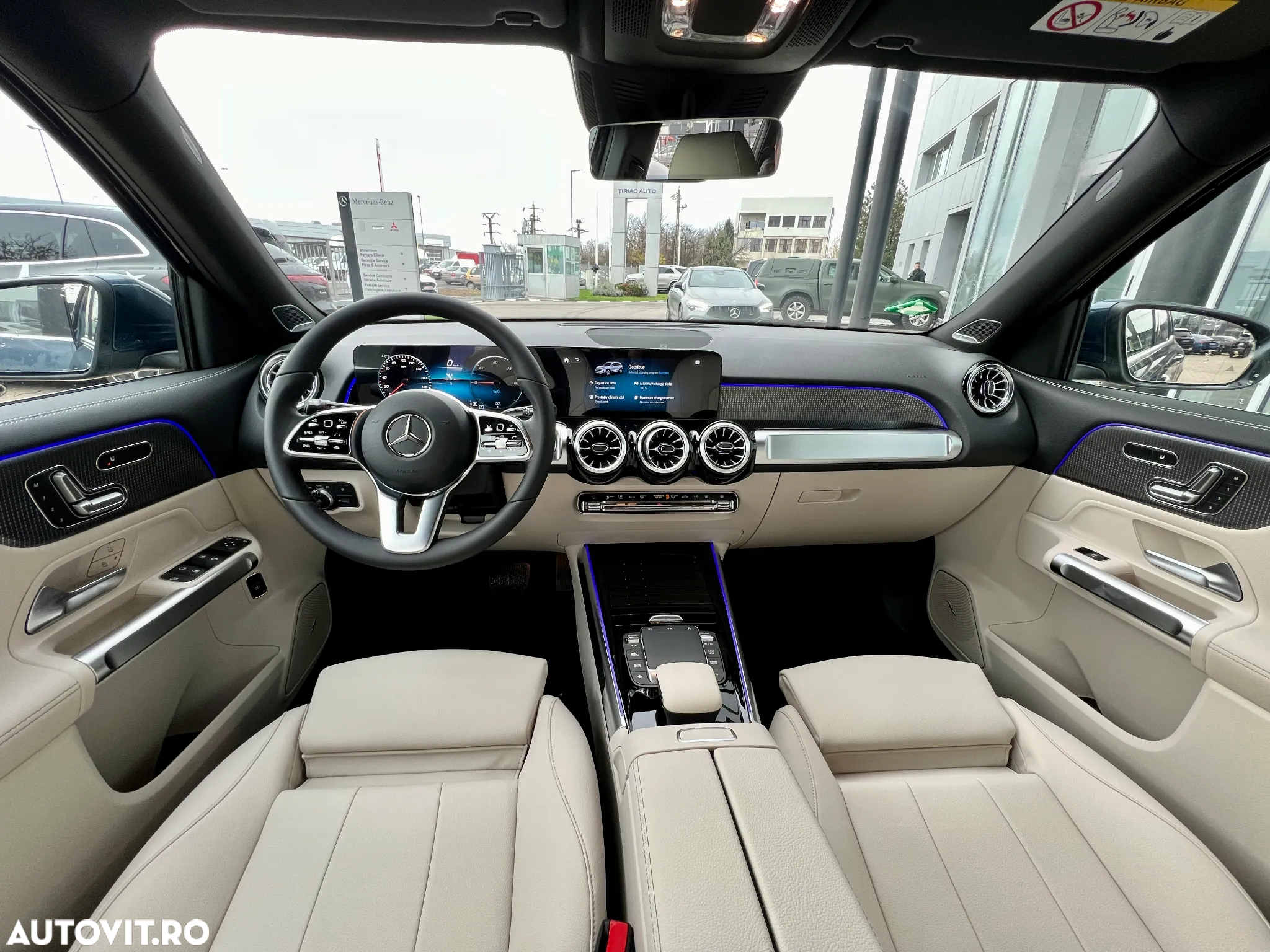 Mercedes-Benz EQB 300 4MATIC - 13