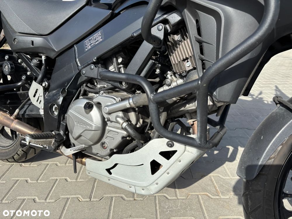 Suzuki V-STROM - 4