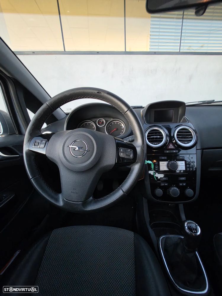 Opel Corsa 1.2 inTouch - 12