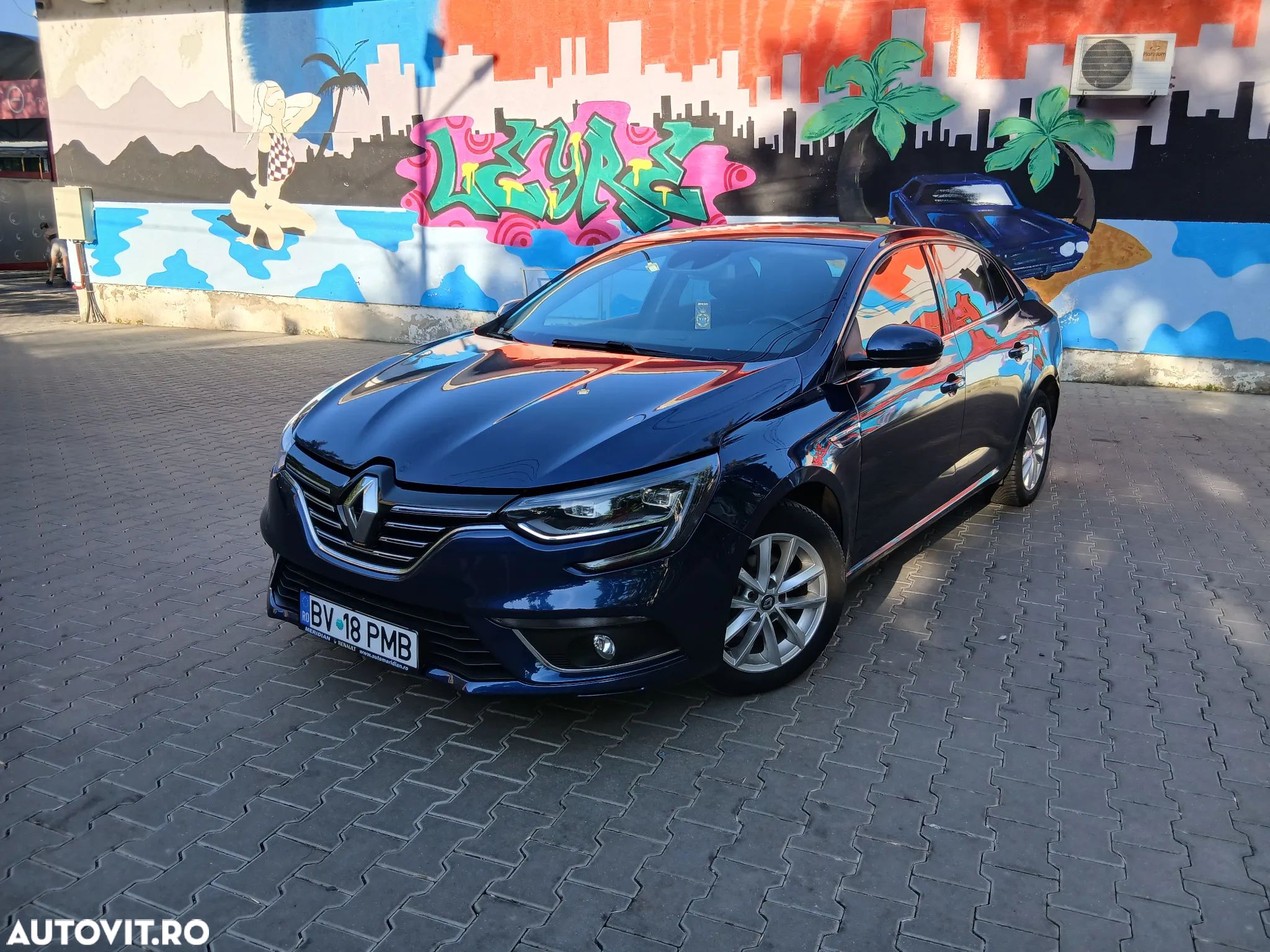 Renault Megane Sport Tourer 1.2 Tce GT Line - 1