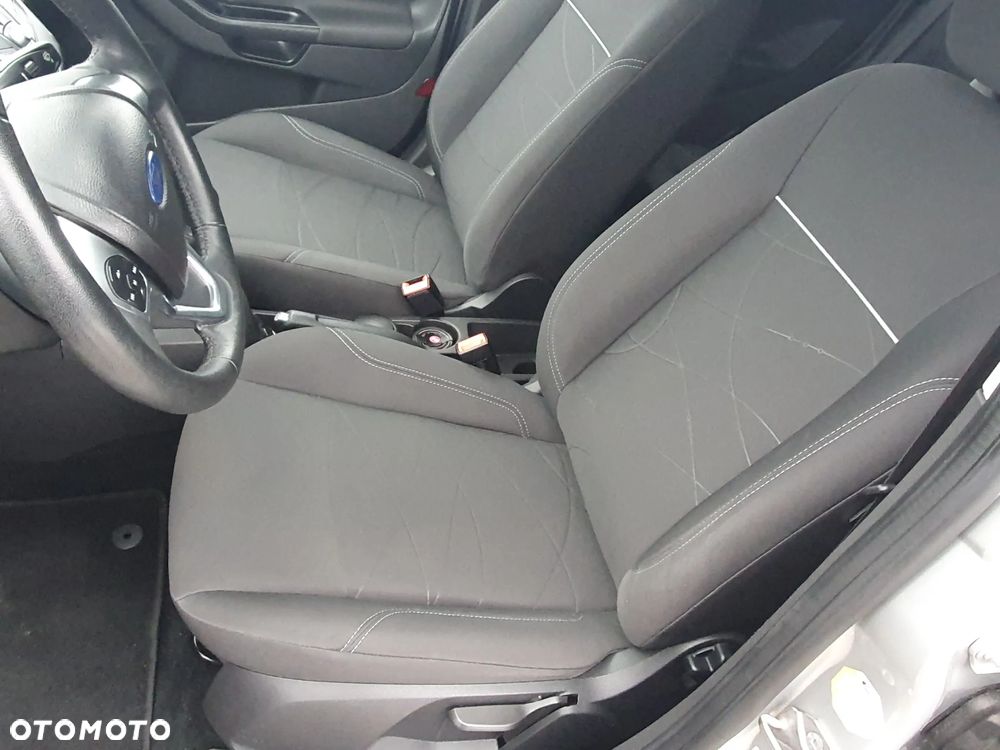 Ford Fiesta 1.25 Ambiente - 18