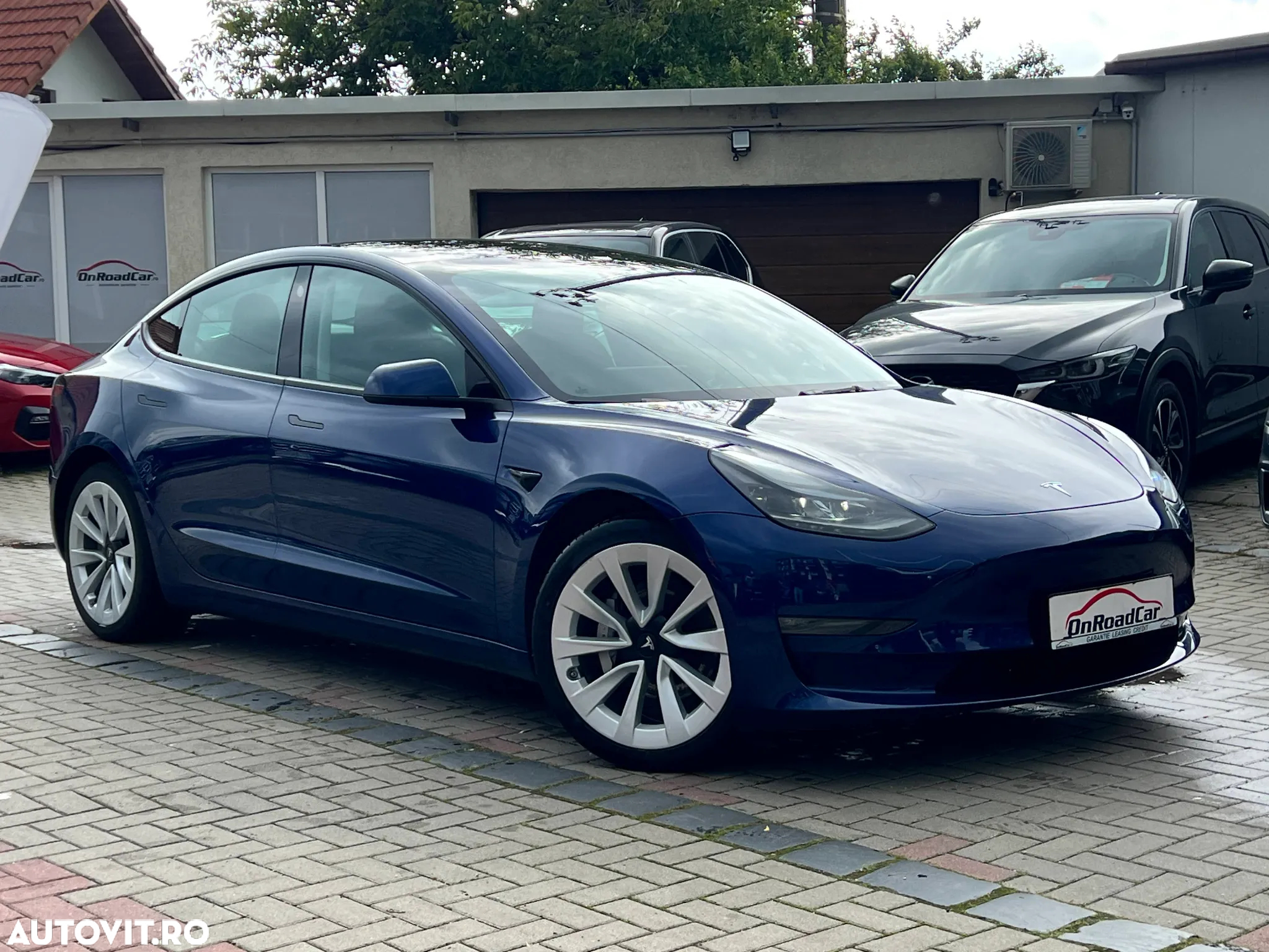 Tesla Model 3 Langstreckenbatterie Allradantrieb Dual Motor - 17