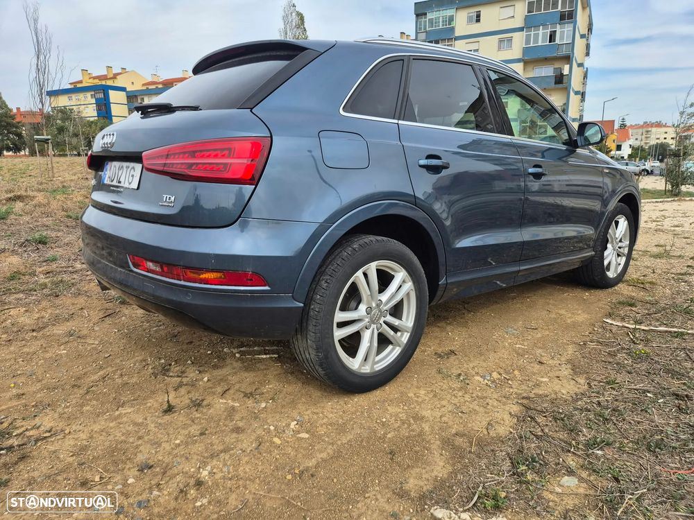 Audi Q3 2.0 TDI S-line - 5