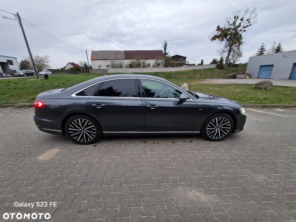 Audi A8 L 55 TFSI quattro tiptronic - 9