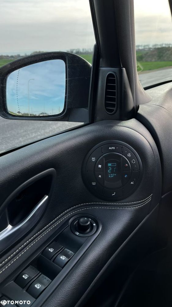 Renault Grand Espace 2.0 dCi 150 FAP Celsium - 19