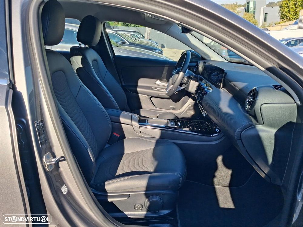 Mercedes-Benz A 200 Standard - 14