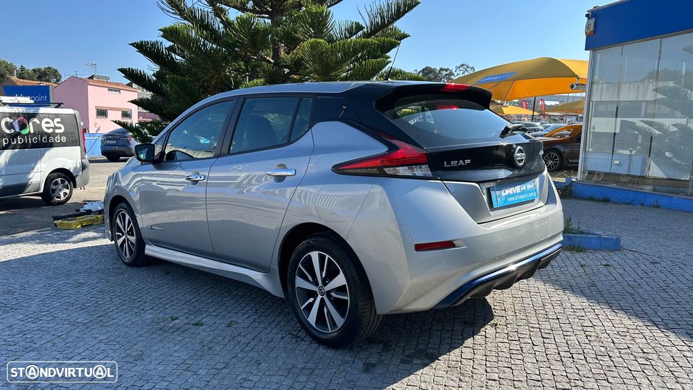 Nissan Leaf N-Connecta - 13