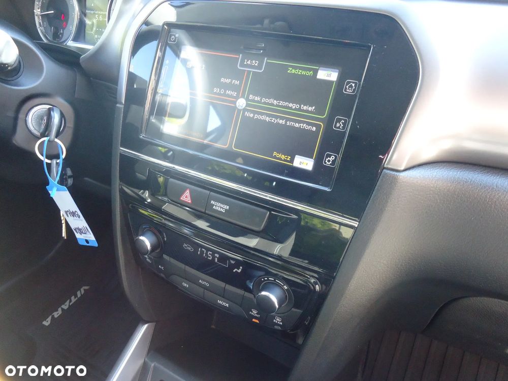 Suzuki Vitara 1.4 Boosterjet SHVS Premium 2WD - 18