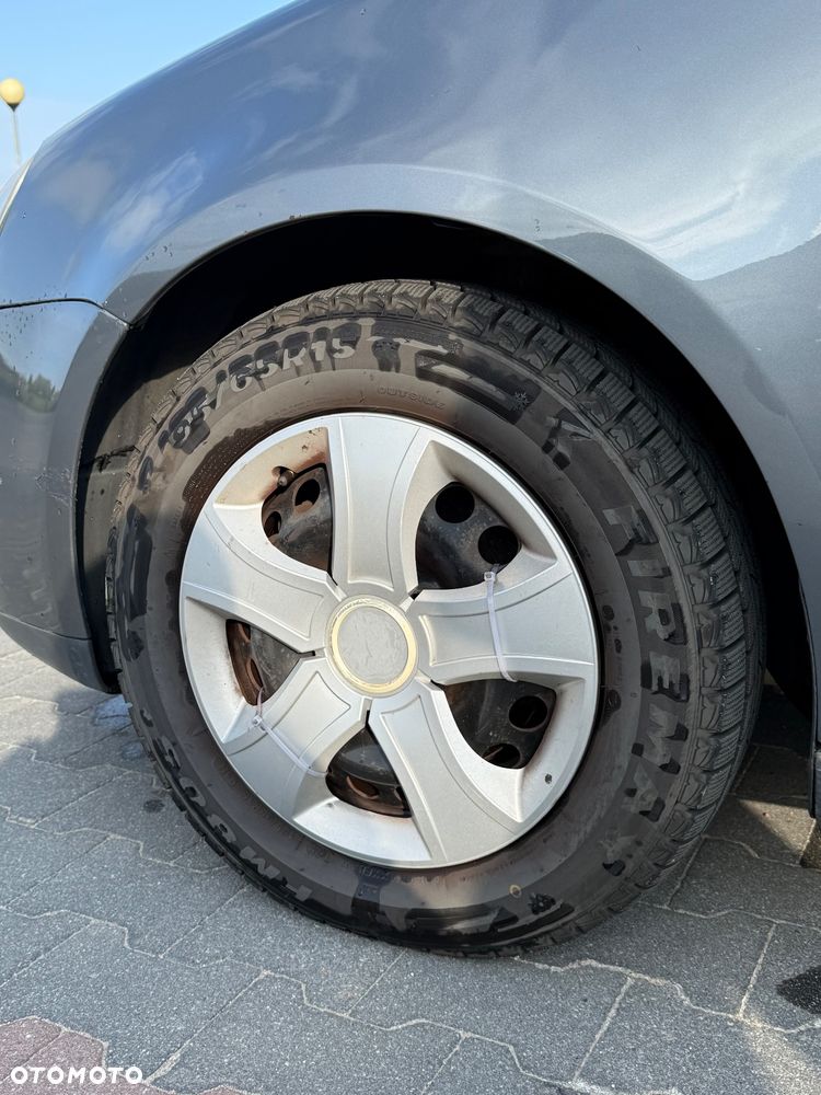 Volkswagen Golf - 15