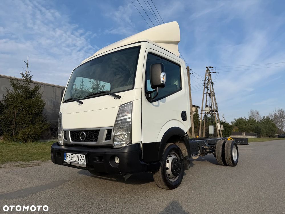 Nissan NT400 * CABSTAR * 2.5 / 125KM * Rama do zabudowy * Rozstaw osi: 3.7m * - 3