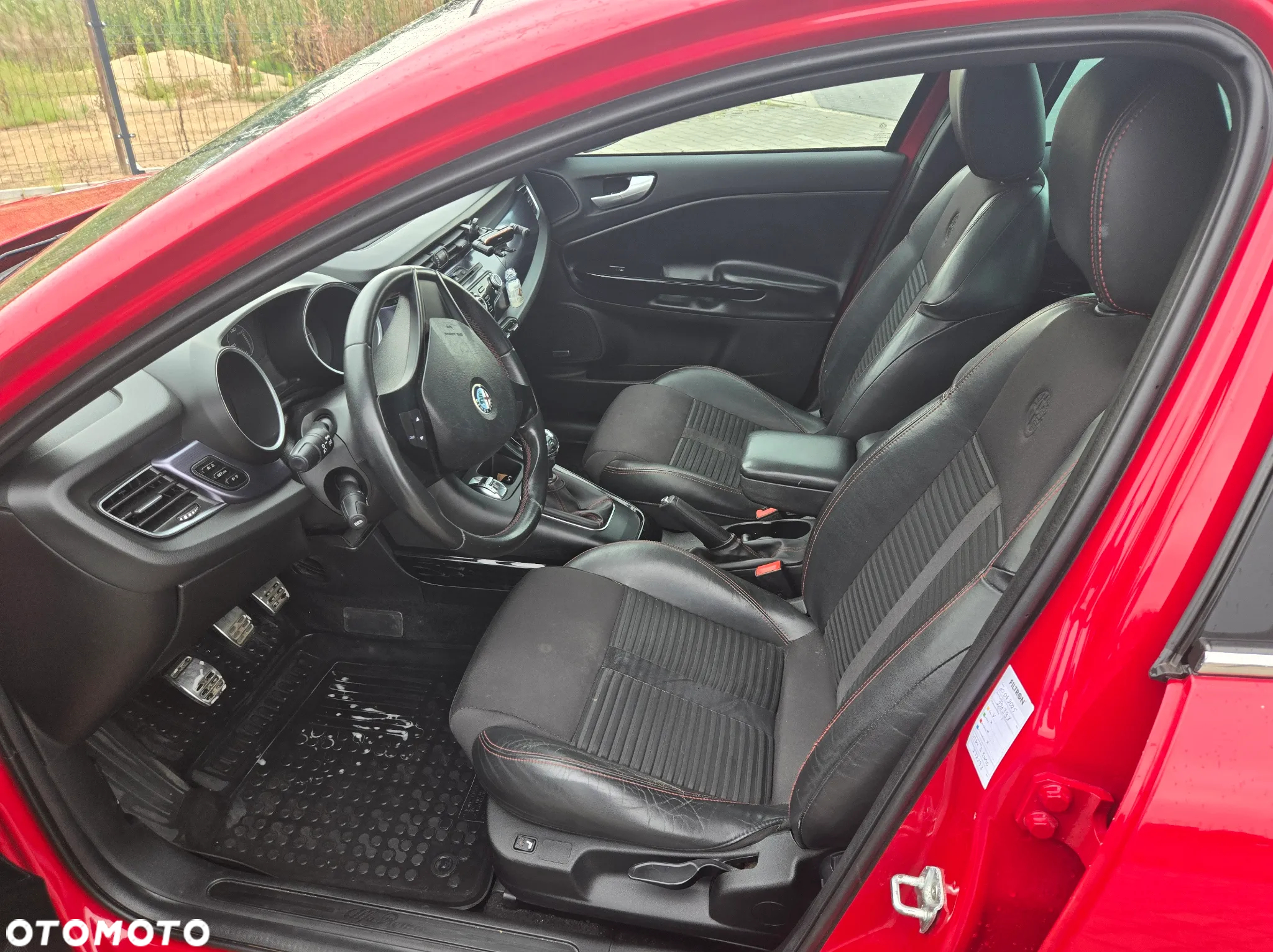 Alfa Romeo Giulietta 1750 TBi Quadrifoglio Verde - 2