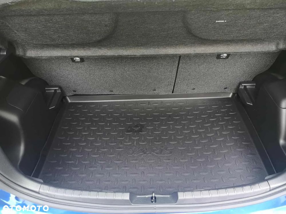 Toyota Yaris 1.5 Premium CVT - 8