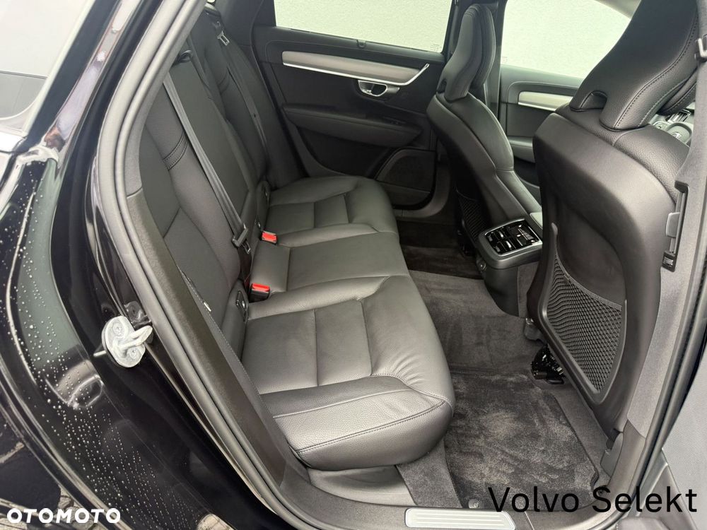 Volvo S90 - 37