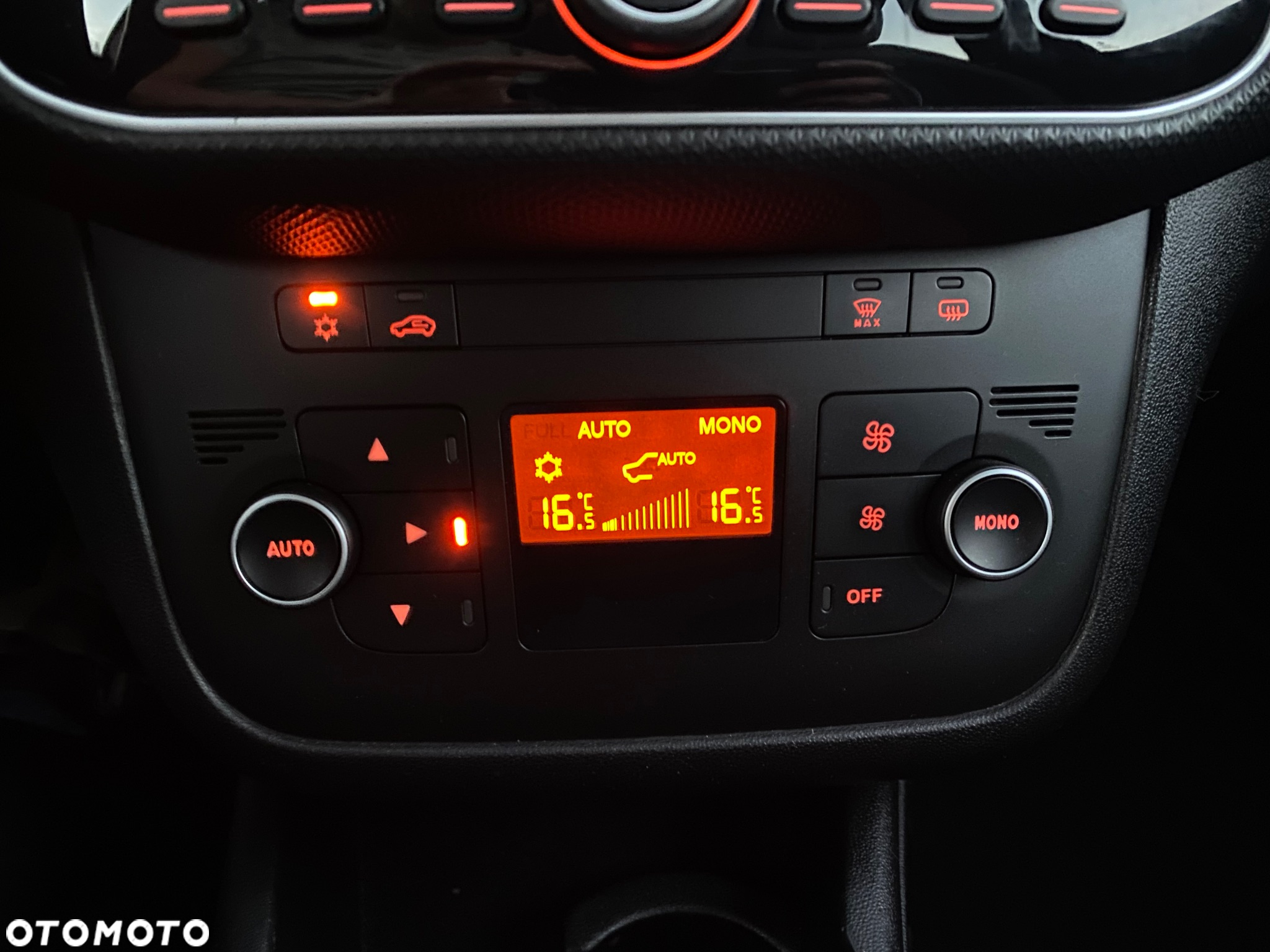 Fiat Grande Punto - 14