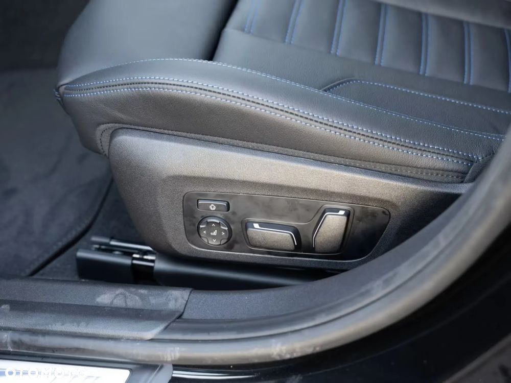BMW Seria 3 330d xDrive mHEV M Sport - 26