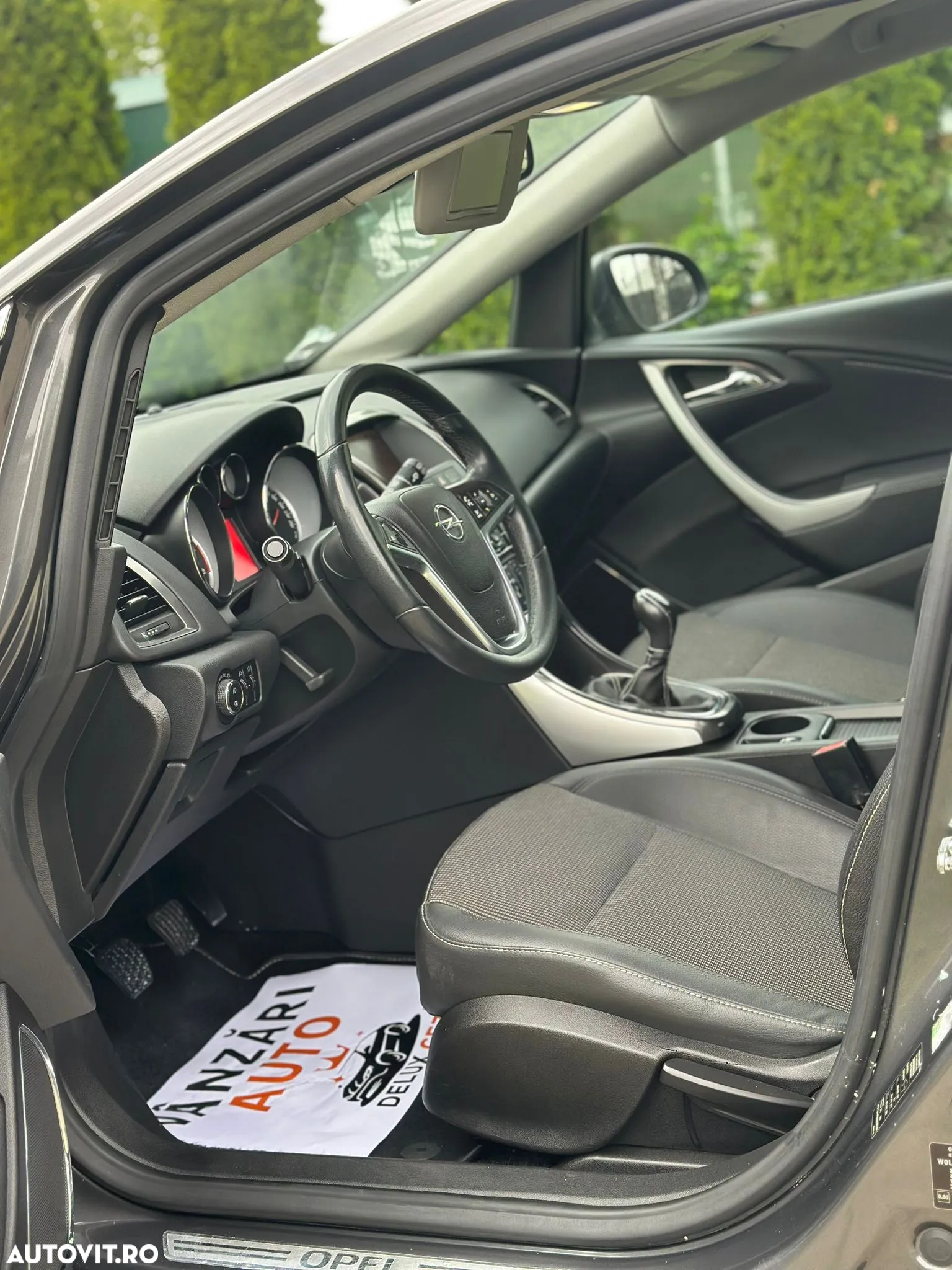 Opel Astra 1.7 CDTI Cosmo - 8