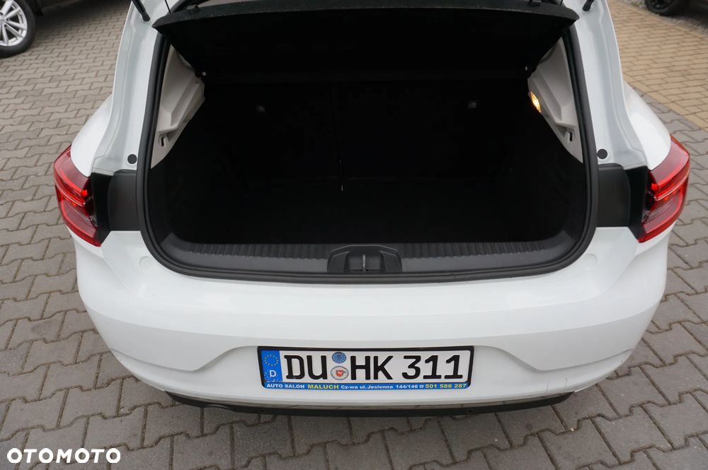 Renault Clio TCe 100 BUSINESS EDITION - 37