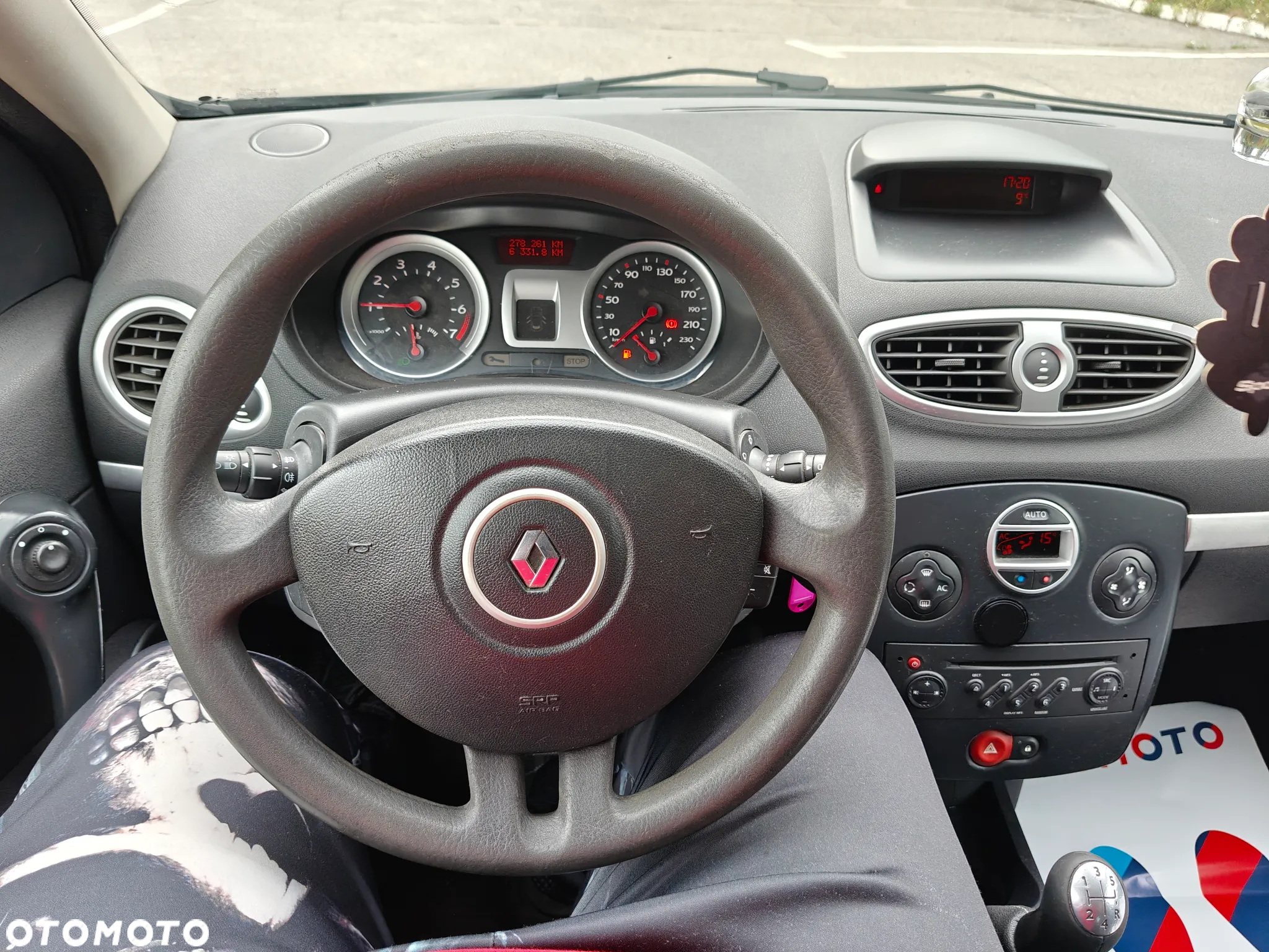 Renault Clio 1.2 TCE Authentique - 20