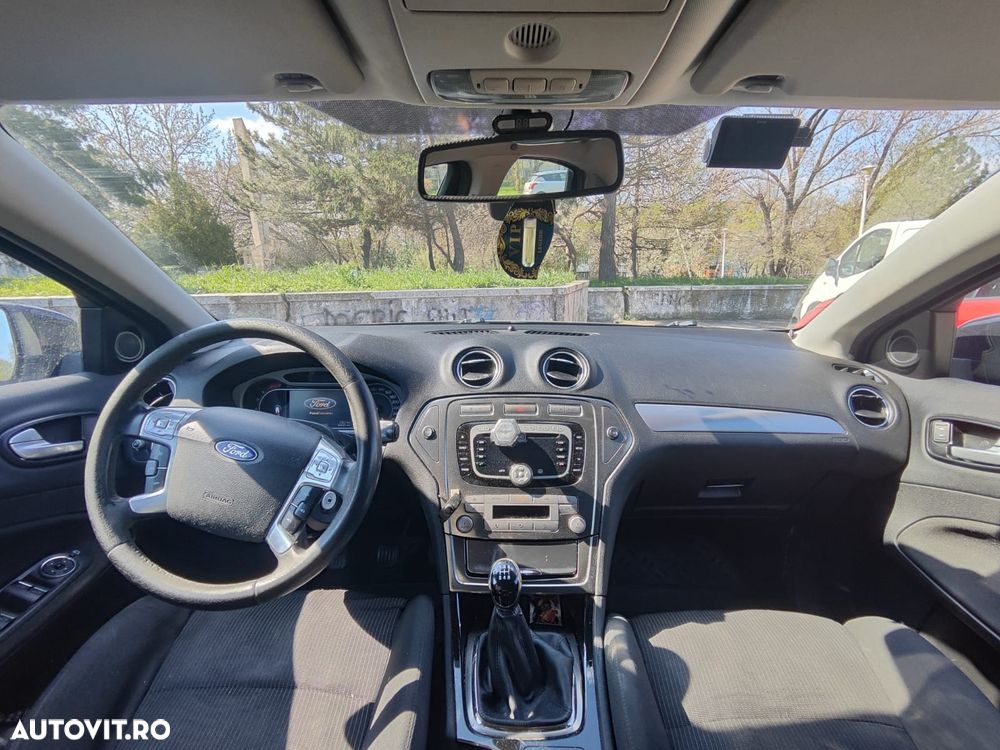 Ford Mondeo - 5