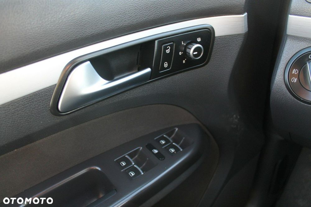 Volkswagen Touran - 19