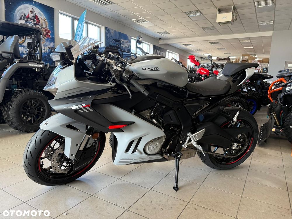 CFMoto 675SR - 15