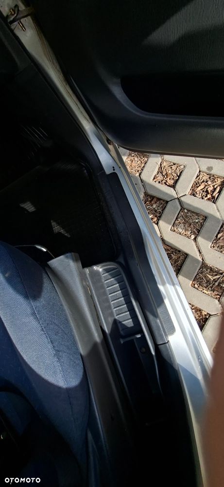 Suzuki Wagon R+ 1.3 Club - 9